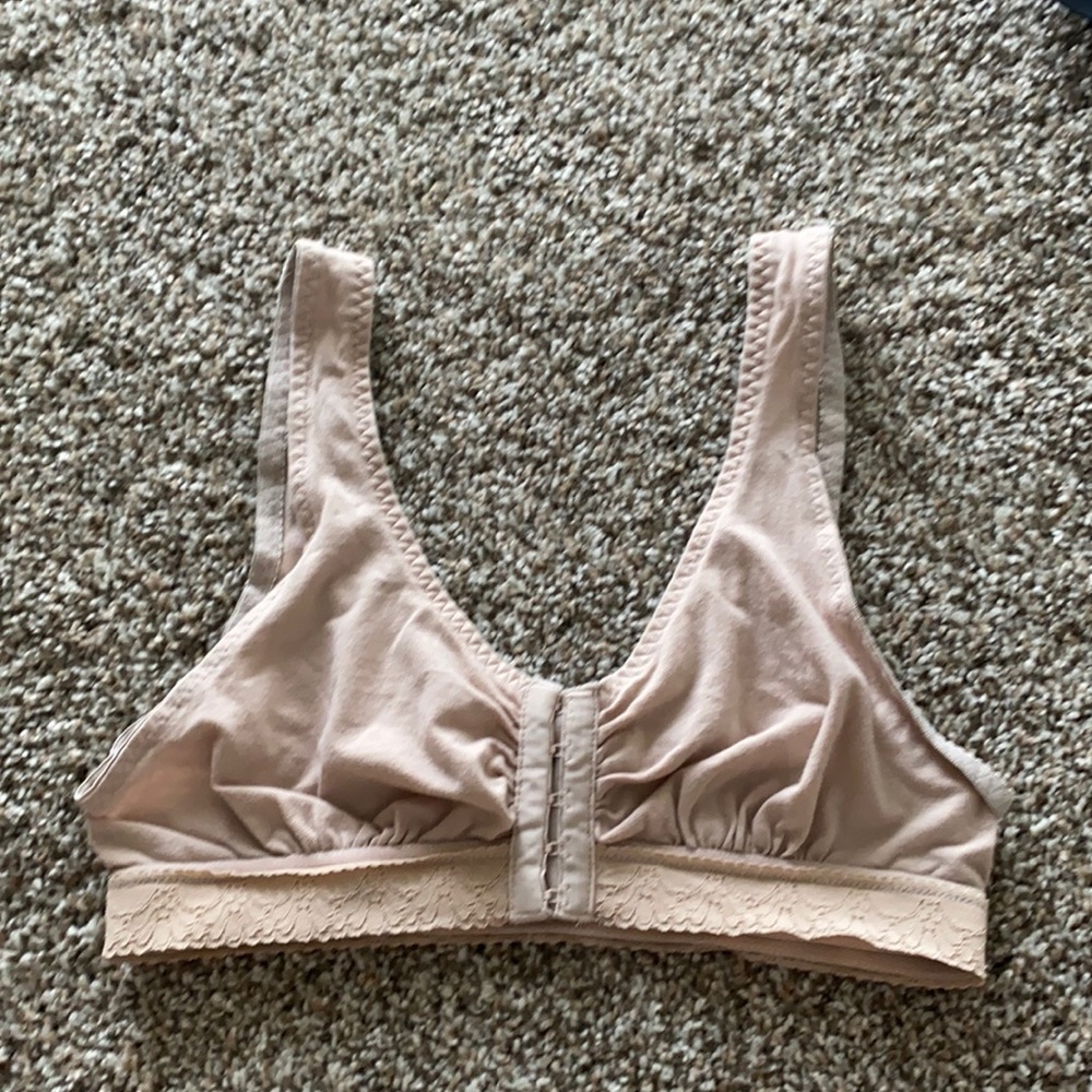 Fully unlined post surgery bra size small